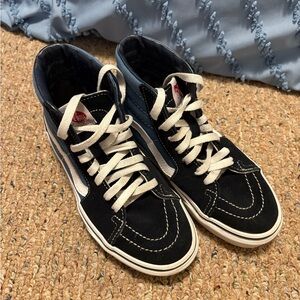 Women's Vans SK8 HI Sz 5.5